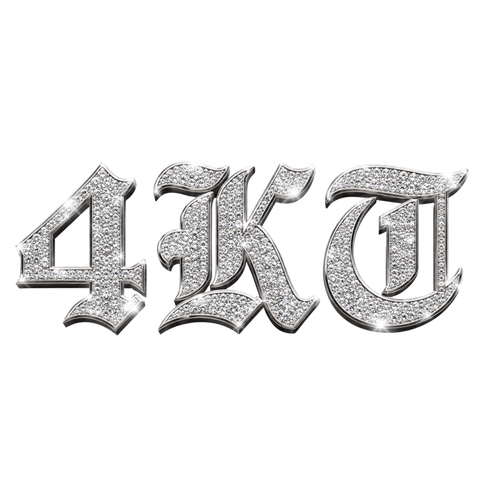 El Americano 4KT I Streetwear premium inspirado en la calle, el desgaste, el brillo y la identidad 4KT.